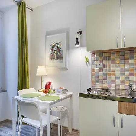 Center & Pensjonat Pula